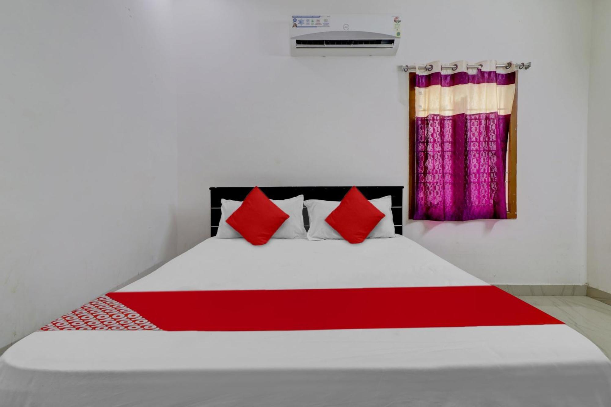 Oyo Vnr Convention Hotel คุนตูร์ ภายนอก รูปภาพ